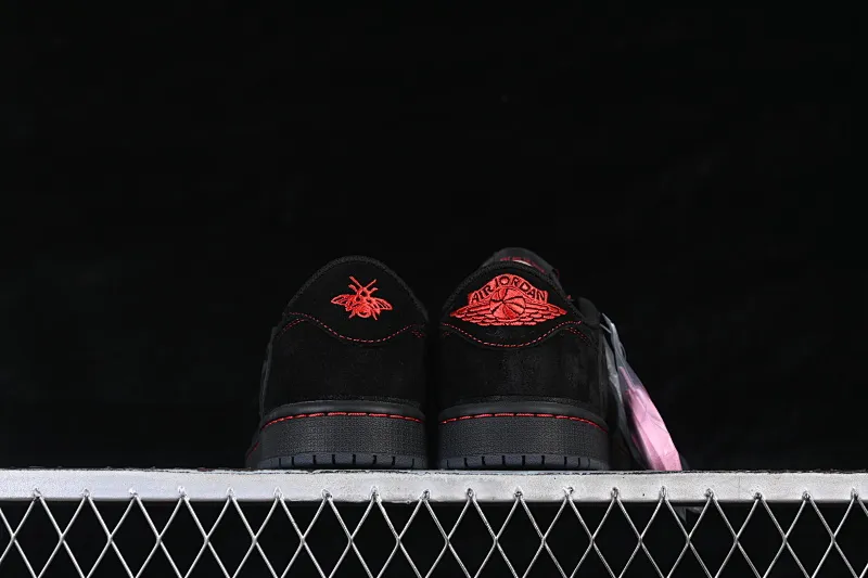 All Categories Air Jordan Jordan Series Basketball Shoes Air Jordan 1 Low High-end Customized Low-top Sneakers Travis Scott